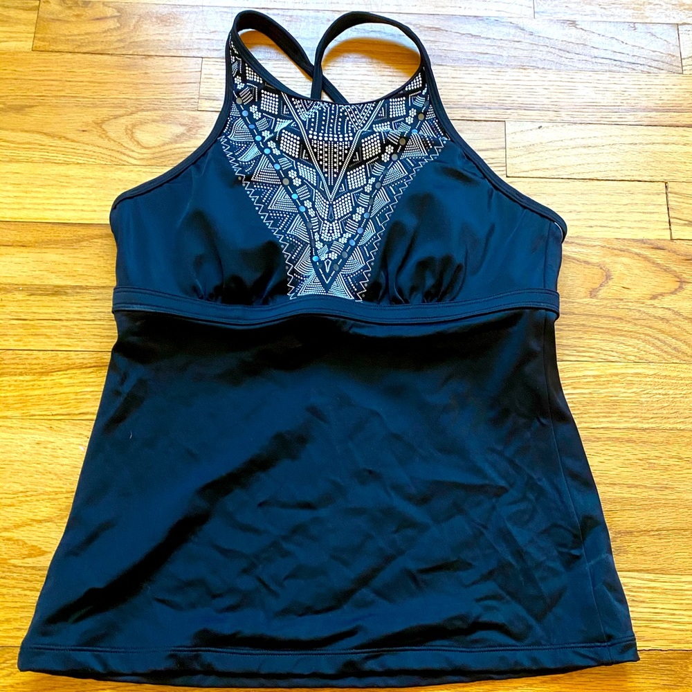 Women’s black tankini